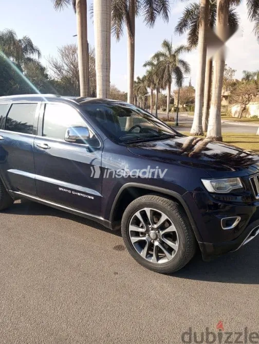 Jeep Cherokee 2018 Black Used for Sale - 2