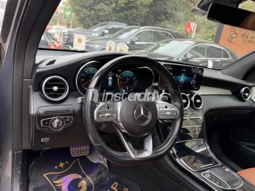 مرسيدس GLC 300 2021 رمادي مستعملة للبيع - 5