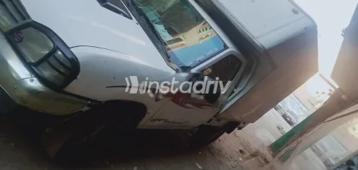 نيسان بيك اب 2014 أبيض مستعملة للبيع - 4