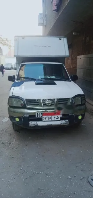 نيسان بيك اب 2014 أبيض مستعملة للبيع