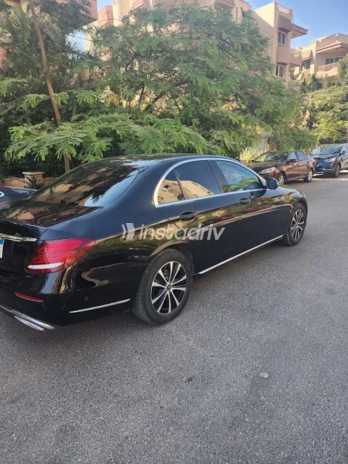 مرسيدس E 200 2020 أبيض مستعملة للبيع - 8