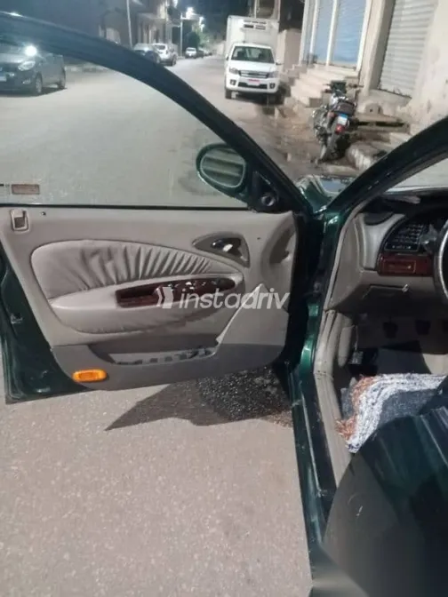 Daewoo Nubira 1999 Green Used for Sale - 3