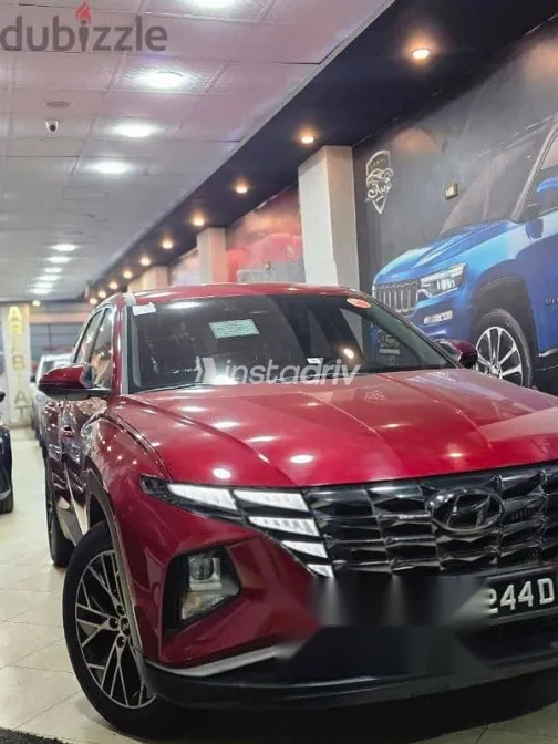 هيونداي توسان 2021 أحمر مستعملة للبيع - 3