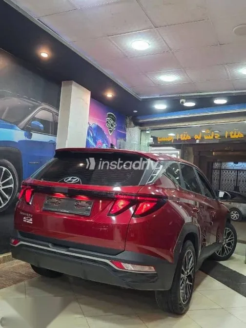 هيونداي توسان 2021 أحمر مستعملة للبيع - 9