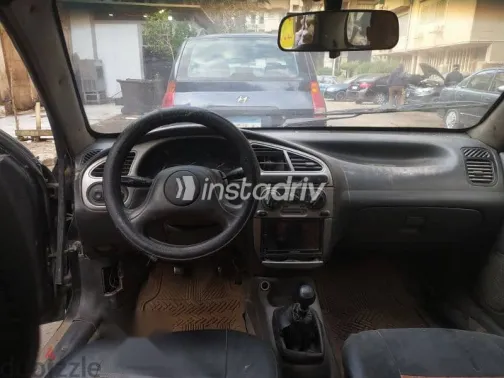 دايو لانوس 2003 أسود مستعملة للبيع - 6