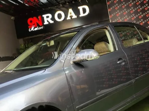 Skoda Octavia 2009 Dark Blue Used for Sale - 3