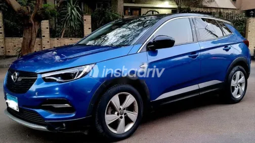 اوبل جراند لاند 2021 أزرق غامق مستعملة للبيع - 1