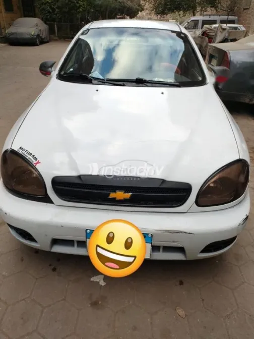 Chevrolet Lanos 2009 White Used for Sale - 2