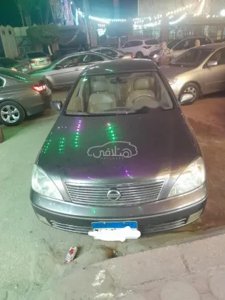 Nissan Sunny 2012 Bronze Used for Sale