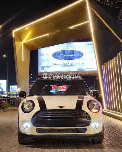 مينى كوبر 2021 أبيض مستعملة للبيع - 2