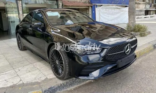 مرسيدس CLA 200 2024 أسود مستعملة للبيع - 3