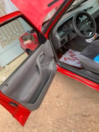 سكودا فيليشيا 2001 أحمر مستعملة للبيع