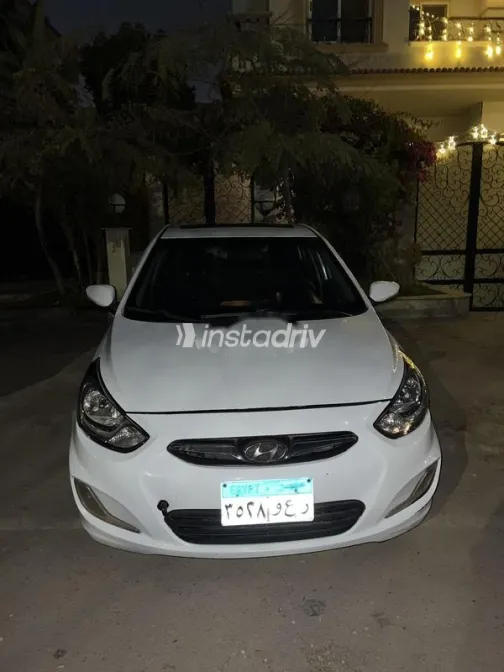هيونداي اكسنت RB 2017 أبيض مستعملة للبيع - 5