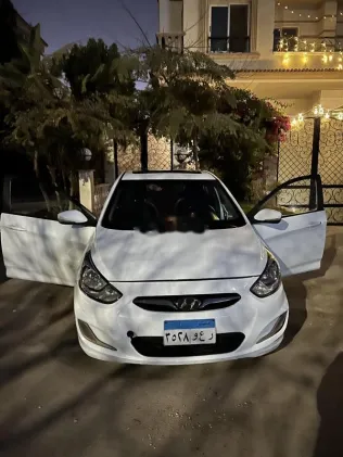 هيونداي اكسنت RB 2017 أبيض مستعملة للبيع