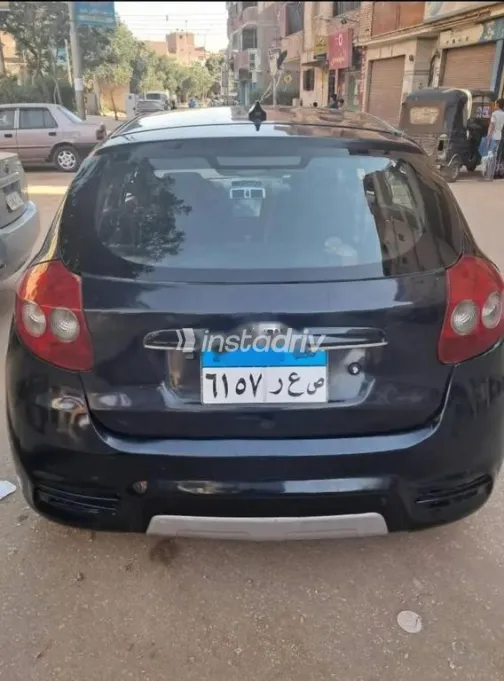 بريليانس FRV 2012 أسود مستعملة للبيع - 2