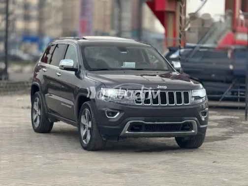 جيب جراند شيروكي 2016 أسود مستعملة للبيع - 2