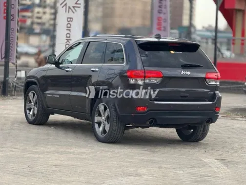 جيب جراند شيروكي 2016 أسود مستعملة للبيع - 4