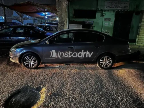 فولكس فاغن باسات 2007 رمادي مستعملة للبيع - 4