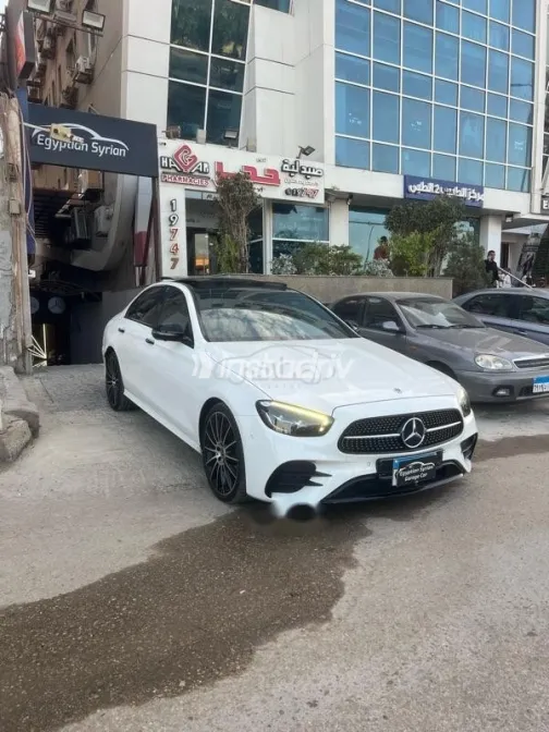 مرسيدس E 200 2023 أبيض مستعملة للبيع - 3