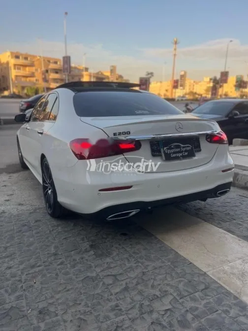 مرسيدس E 200 2023 أبيض مستعملة للبيع - 5