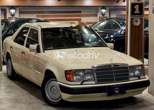 مرسيدس E 230 1991 بيج مستعملة للبيع - 3