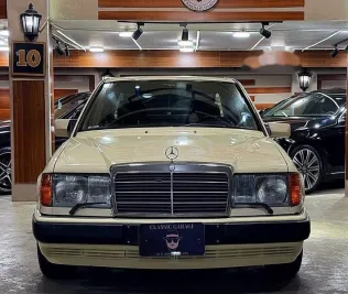 مرسيدس E 230 1991 بيج مستعملة للبيع
