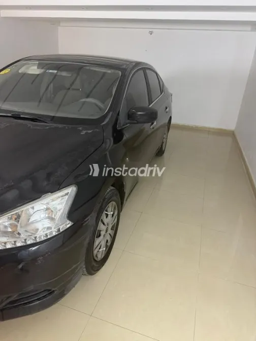 نيسان سنترا 2019 أسود مستعملة للبيع - 2