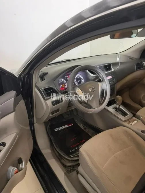 نيسان سنترا 2019 أسود مستعملة للبيع - 3