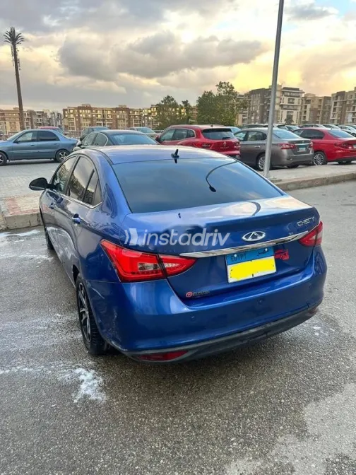 شيرى اريزو 5 2020 أزرق غامق مستعملة للبيع - 3