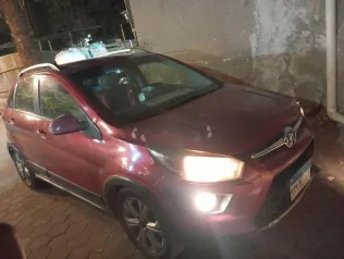 سينوفا X25 2017 أبيض مستعملة للبيع