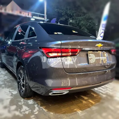 شيفروليه أوبترا 2026 رمادي جديدة للبيع - 8