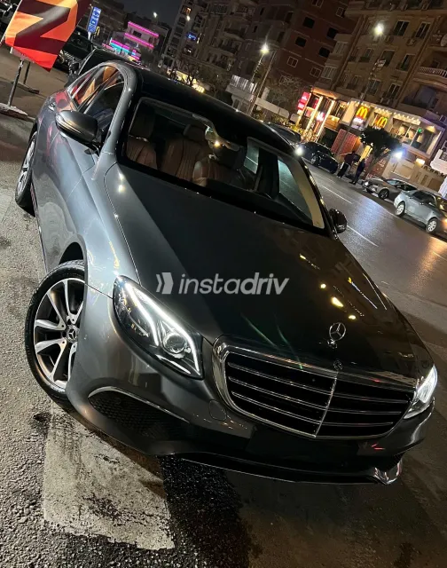 مرسيدس E 200 2020 أبيض مستعملة للبيع - 3