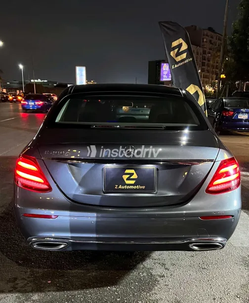 مرسيدس E 200 2020 أبيض مستعملة للبيع - 5