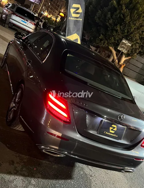 مرسيدس E 200 2020 أبيض مستعملة للبيع - 8