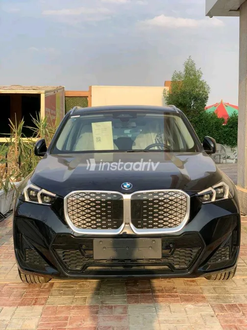 BMW IX1 2025 White Used for Sale - 4