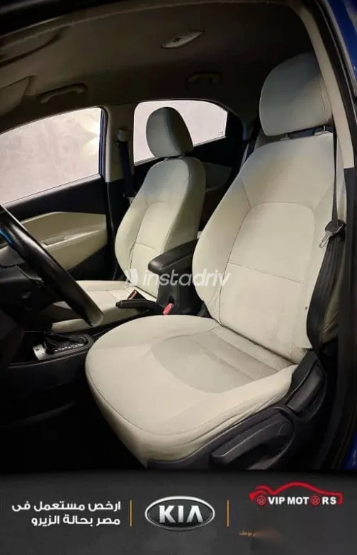 كيا ريو 2012 أزرق غامق مستعملة للبيع - 7