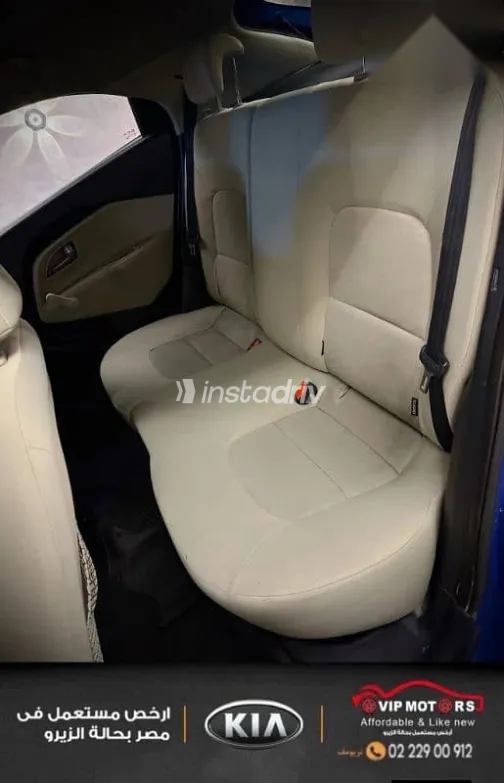 كيا ريو 2012 أزرق غامق مستعملة للبيع - 8