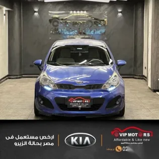 كيا ريو 2012 أزرق غامق مستعملة للبيع
