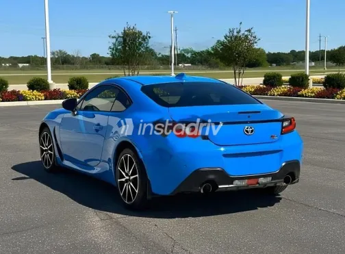 تويوتا 86 2024 أزرق غامق مستعملة للبيع - 5