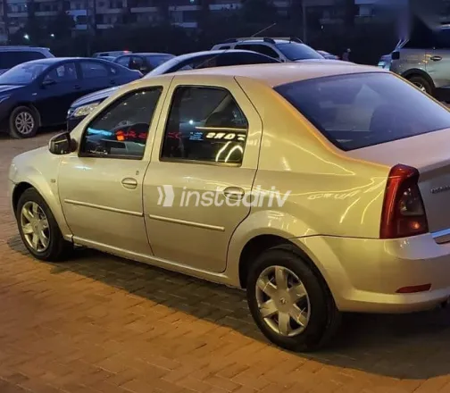 رينو لوجان 2013 فضي مستعملة للبيع - 7