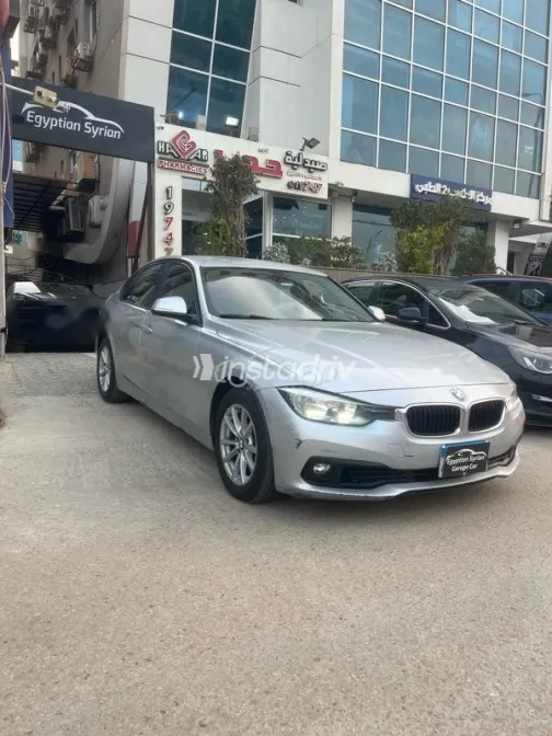 BMW 318 2016 Silver Used for Sale - 2
