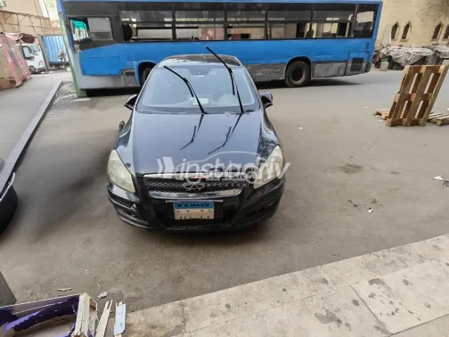 اسبيرانزا M11 2010 أزرق مستعملة للبيع - 1