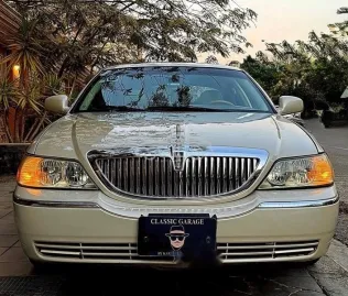 لينكولن كونتينينتال 2003 أبيض مستعملة للبيع