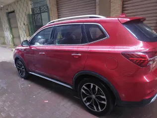 ام جى ار اكس 5 2019 أبيض مستعملة للبيع