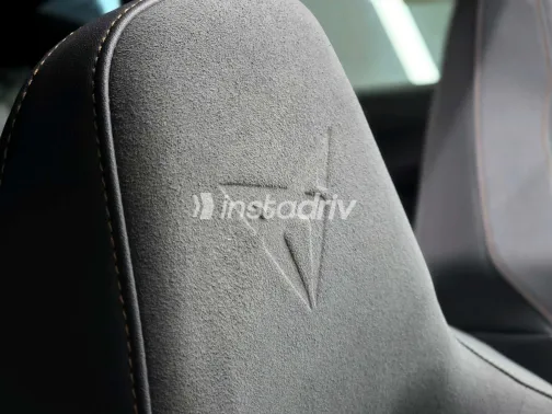 كوبرا ليون 2025 أبيض مستعملة للبيع - 2