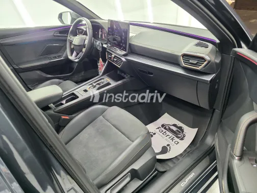 كوبرا ليون 2025 أبيض مستعملة للبيع - 3