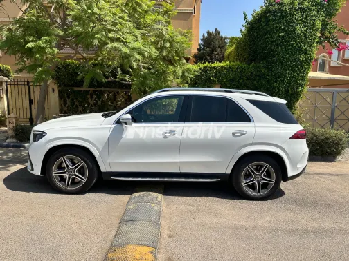 Mercedes GLE 450 2024 White Used for Sale - 5
