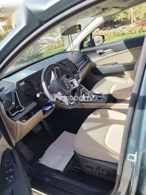 كيا سبورتاج 2025 أخضر مستعملة للبيع - 8