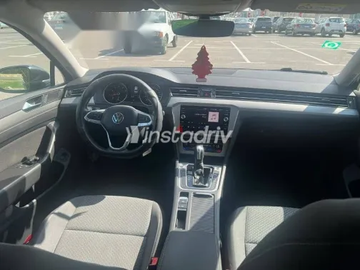 فولكس فاغن باسات 2021 رمادي مستعملة للبيع - 6