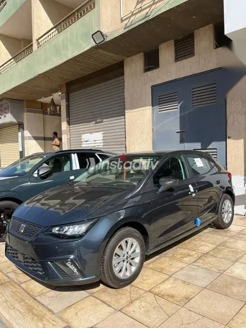 سيات ابيزا 2026 رمادي جديدة للبيع - 2